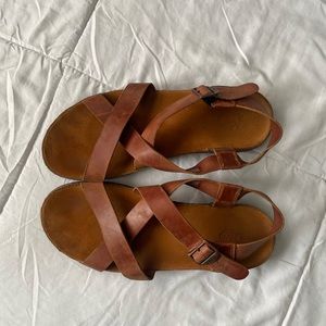 Chaco Women's Wayfarer Leather Sandals